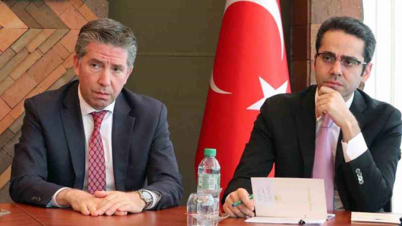 800 bin Türkün yaşadığı Fransa’da 397 bin Türk seçmen var