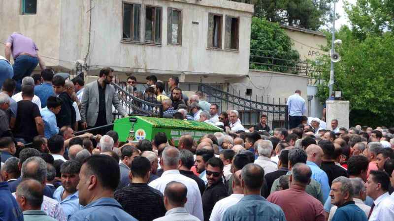 Hayatını kaybeden MHP Kozan İlçe Başkanı Nihat Atlı son yolculuğuna uğurlandı