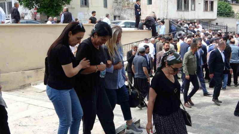 Hayatını kaybeden MHP Kozan İlçe Başkanı Nihat Atlı son yolculuğuna uğurlandı