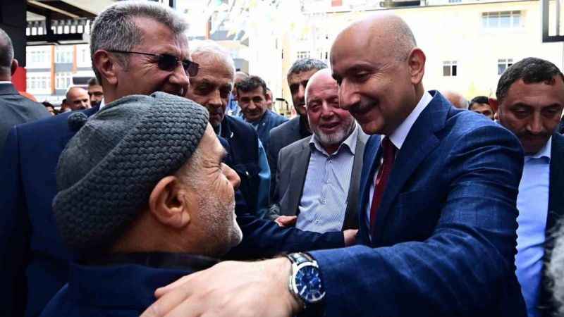 Bakan Karaismailoğlu: Teröristlerle iş birliği yapanların maskelerini 28 Mayıs’ta siz indireceksiniz