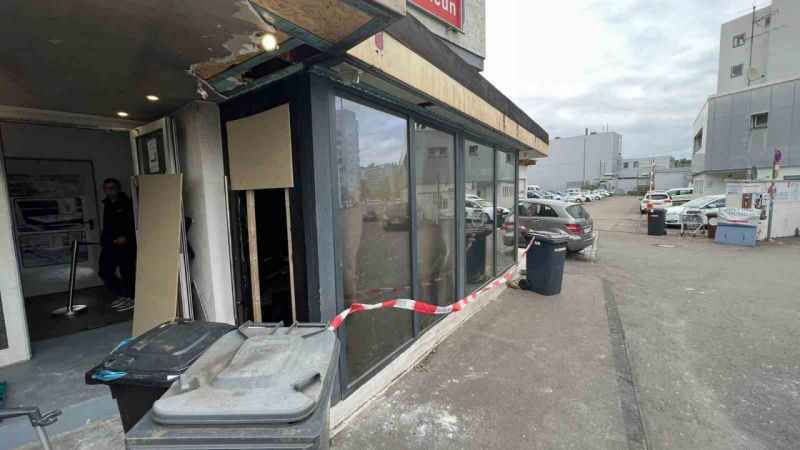 Almanya’da Türk seyahat acentesi ateşe verildi