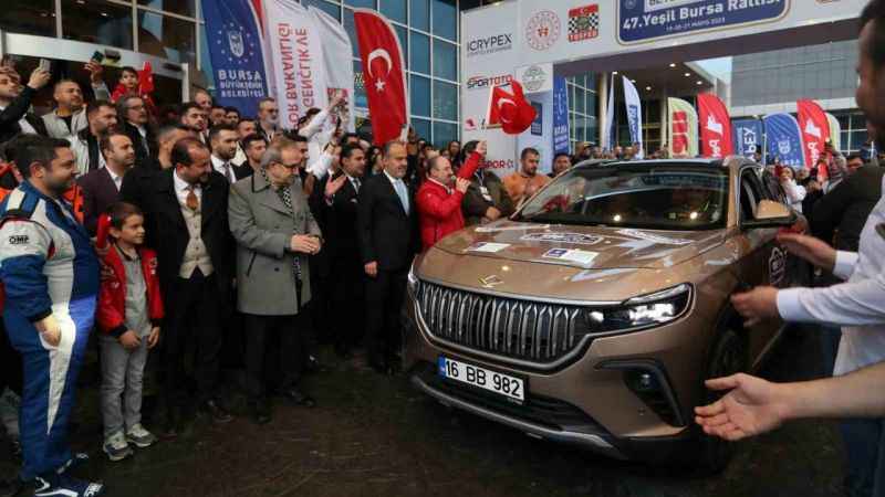 Yeşil Bursa Rallisi, Bakan Varank'ın Togg'u ile başladı