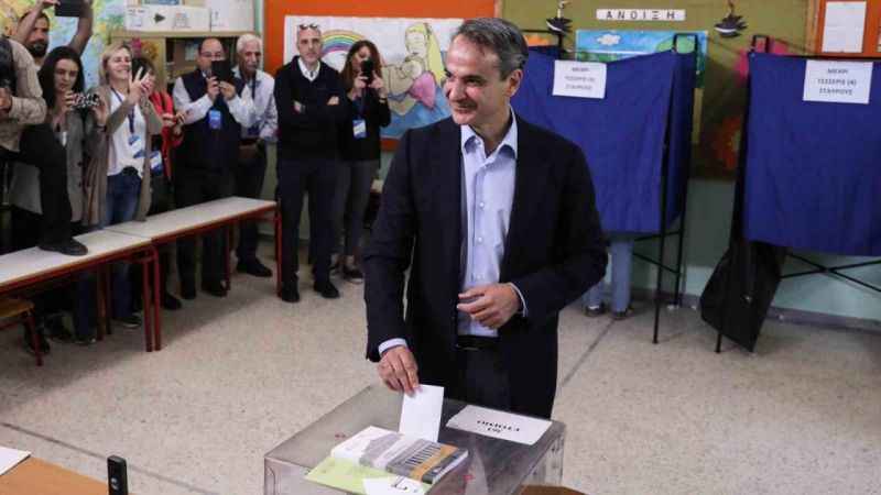 Yunanistan’da Miçoktakis’in partisi seçimi önde bitirecek