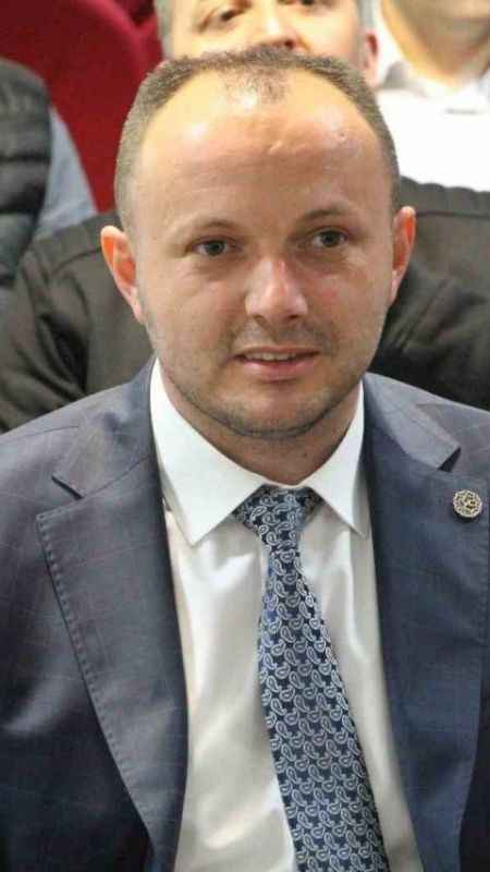 MHP 54 yıl sonra Bolu’dan İsmail Akgül'ü vekil çıkardı