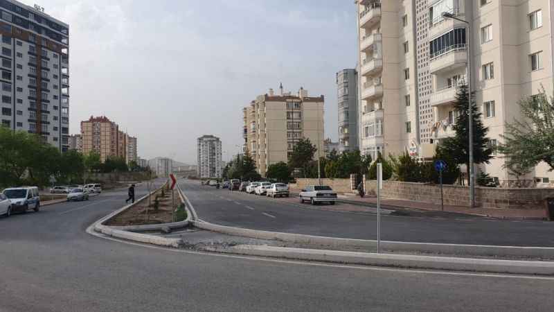 Kayseri'de asansör bekleyen yaşlı adam kalp krizi geçirip öldü