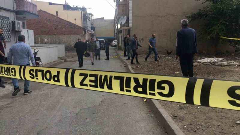 Manisa'da çocukların kavgasına aileler de karıştı: 1’i polis 8 yaralı