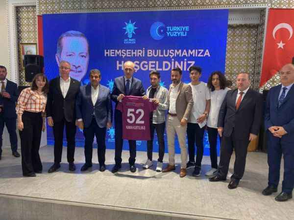 Numan Kurtulmuş: “Öyle bir oranla Erdoğan seçilsin ki, bunların televizyonlara çıkacak yüzü kalmasın”