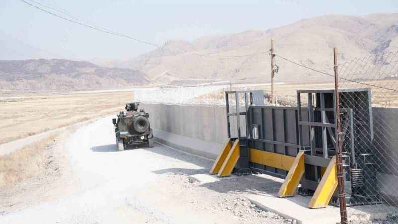 Sınır hatlarımız son teknoloji cihaz ve üst düzey tedbirlerle korunuyor