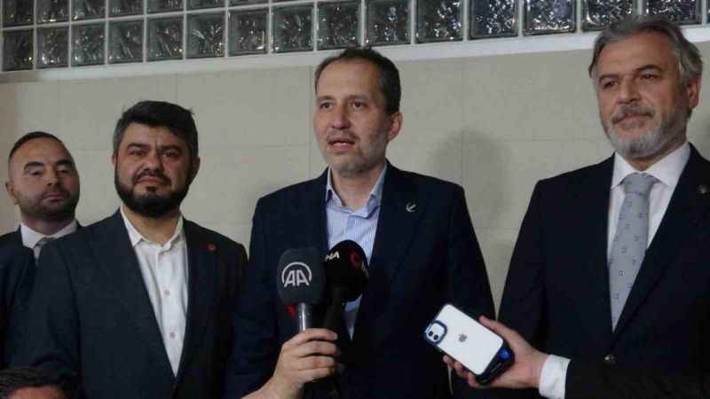 Fatih Erbakan mazbatasını aldı Fatih Erbakan mazbatasını aldı