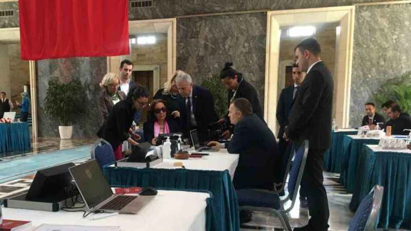 TBMM’de milletvekili kayıtları devam ediyor