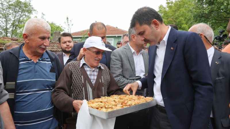 Bakan Kurum: Pazartesi günü 5 milyon liralık kaynağı belediyemize göndereceğim