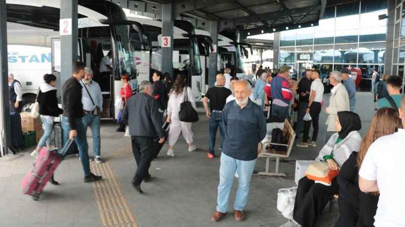 Kahramanmaraş otogarında seçim yoğunluğu