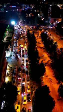 Sakarya'da seçim coşkusu sokaklara sığmadı