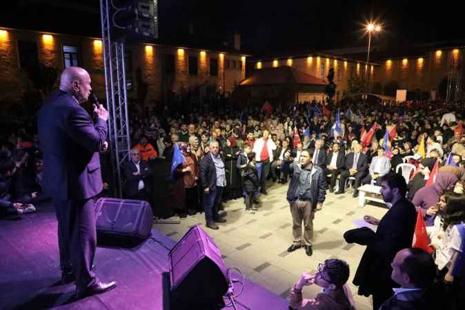 Erdoğan'a en fazla oy veren Bayburt'ta zafer kutlamaları