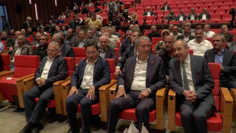 Bakan Akar, seçim öncesi konuşanlara cevap verdi