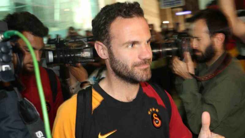 Galatasaray’a Ankara’da şampiyon gibi karşılama