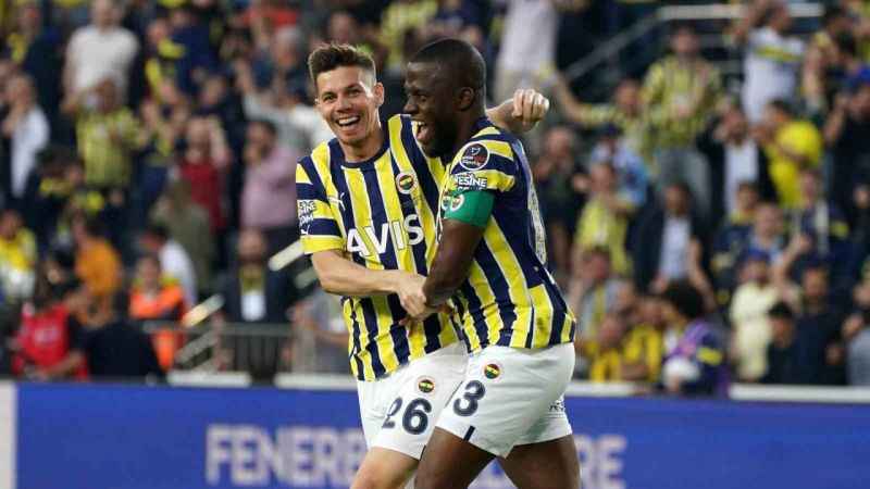 Enner Valencia, Alex de Souza’nın rekorunu kırdı