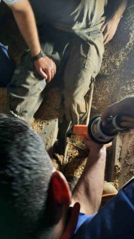 Ayağını öğütme makinesine kaptırdı, son anda kurtarıldı