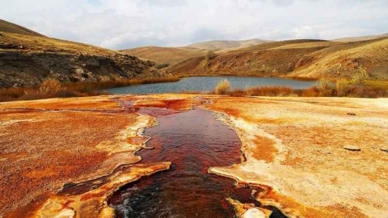 Erzincan'da bir dünya harikası: Otlukbeli Gölü