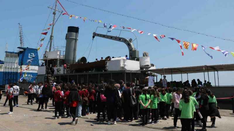 Nusret Mayın Gemisi’ne Samsun'da yoğun ilgi