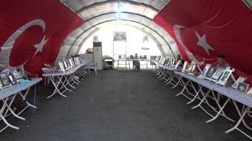 Ailelerin evlat nöbeti 1475’inci gününde