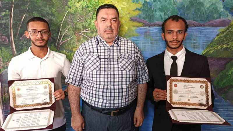 Hem üniversite hem de hafızlık eğitimini aynı anda yaptılar