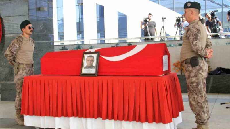 Şehit Polis Yusuf Çağatay Sanalp son yolcuğuna uğurlandı