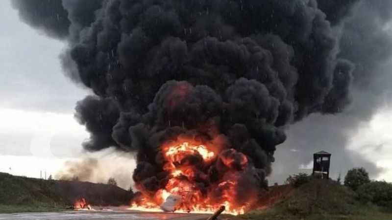 Ukrayna, Rus bombardıman uçağını vurdu