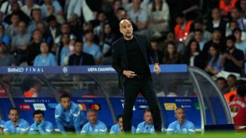 Pep Guardiola, sırtındaki problem nedeniyle ameliyat edildi
