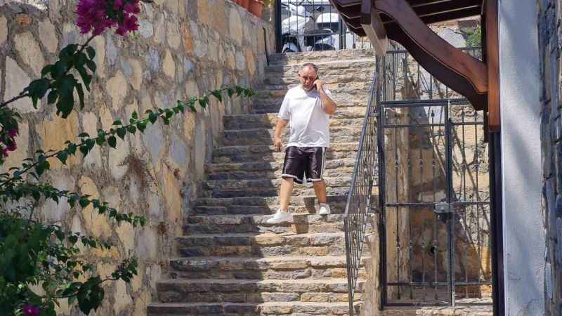 Spor yorumcusu ve işletmeci Levent Bulut öldüresiye dövülüp gasp edildi