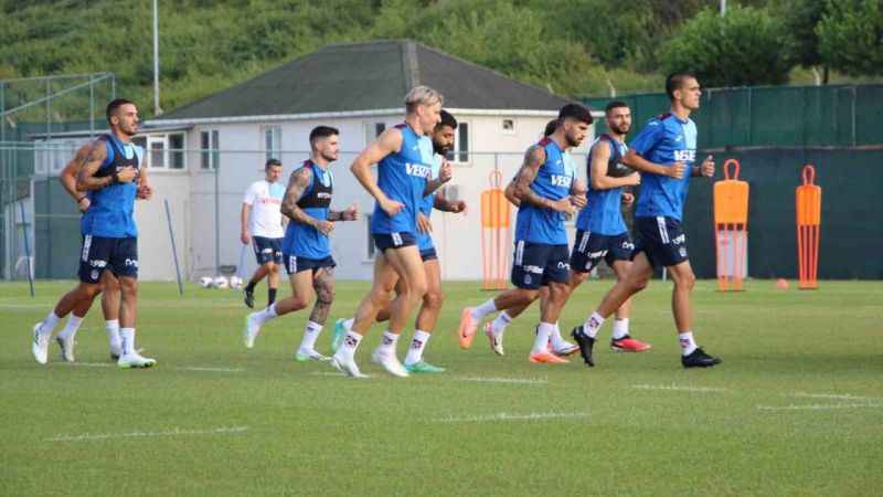Trabzonspor, Çaykur Rizespor maçı hazırlıklarını sürdürdü