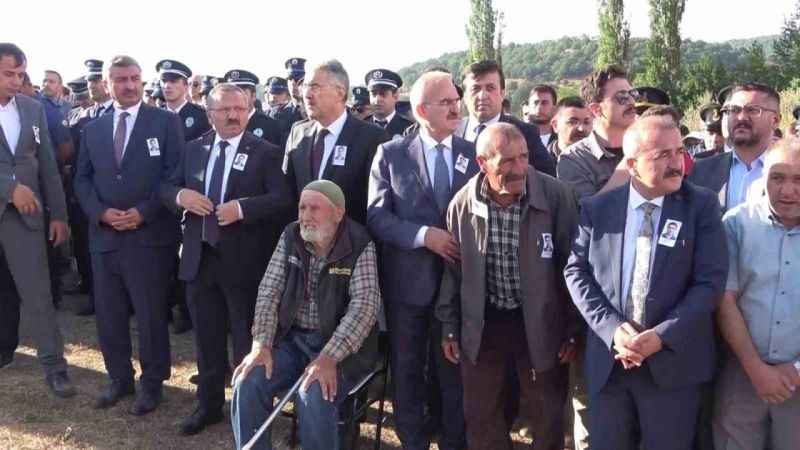 Şehit polis son yolculuğuna uğurlandı