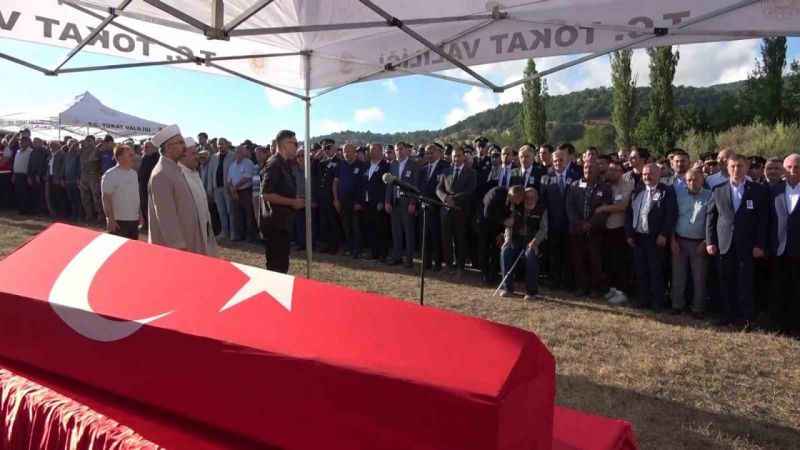 Şehit polis son yolculuğuna uğurlandı