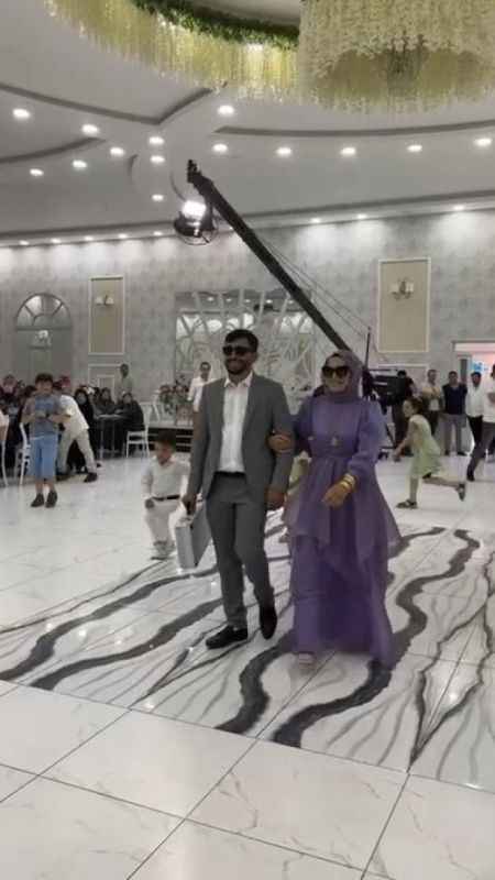 Tır şoförü damada düğünde tır lastiği hediye ettiler