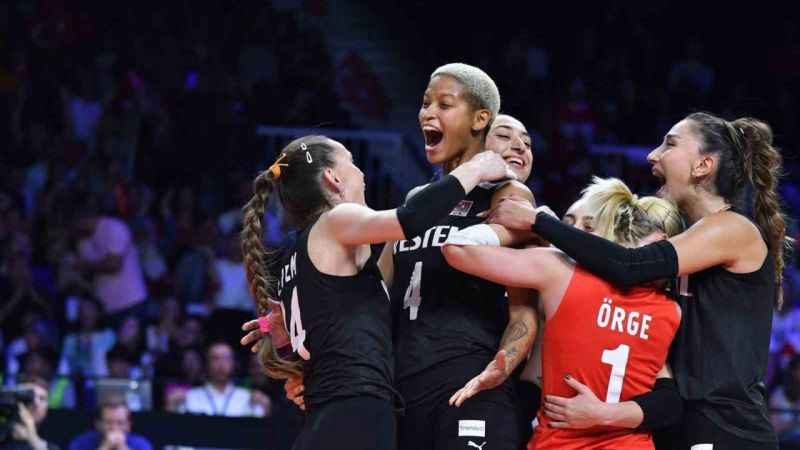 Filenin Sultanları yarı finalde