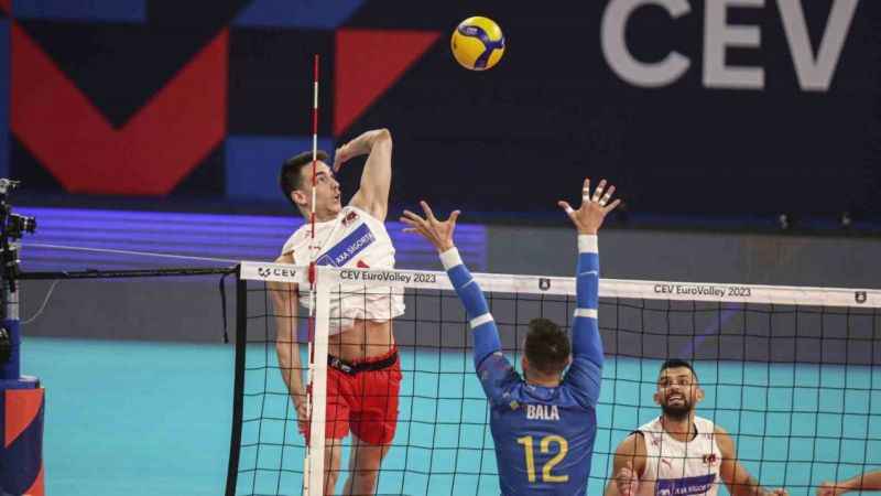 Filenin Efeleri, Romanya’ya yenildi