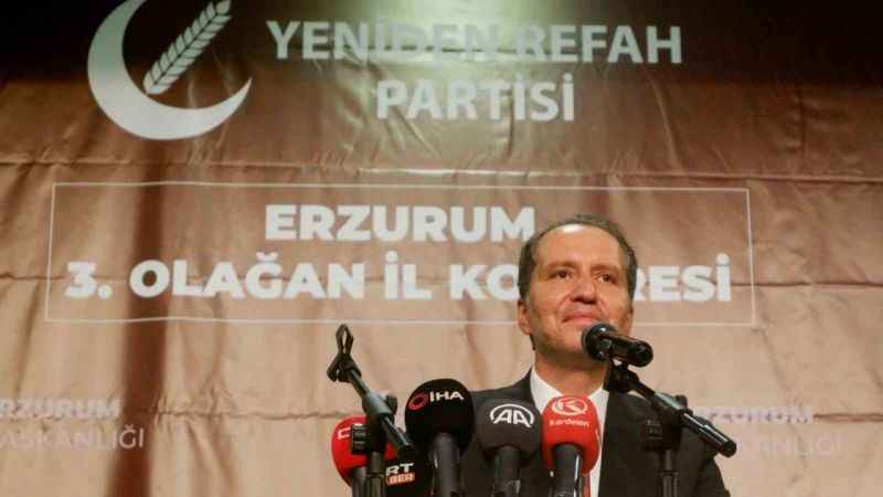 Erbakan, Erzurum’da Orta Vadeli Programı eleştirdi