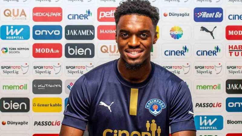 Kasımpaşa, Julien Ngoy’u renklerine bağladı