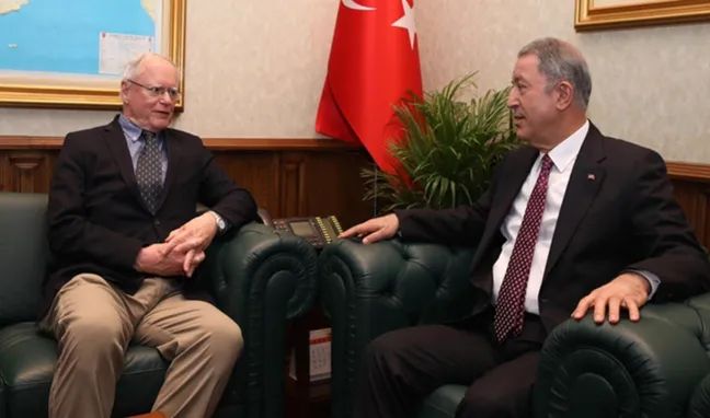 ABD neyin peşinde? James Jeffrey’den Türkiye’ye mühimmat açıklaması ABD neyin peşinde? James Jeffrey’den Türkiye’ye mühimmat açıklaması