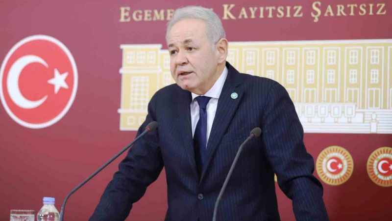 İYİ Parti eski Aydın Milletvekili Aydın Adnan Sezgin istifa etti