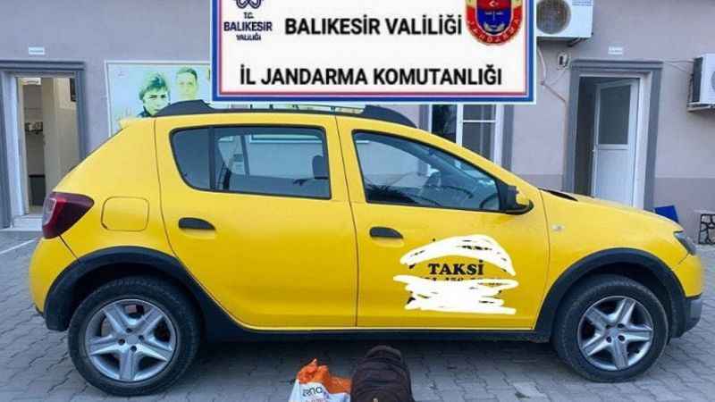 Balıkesir’de 22 düzensiz göçmen ve bir organizatör yakalandı