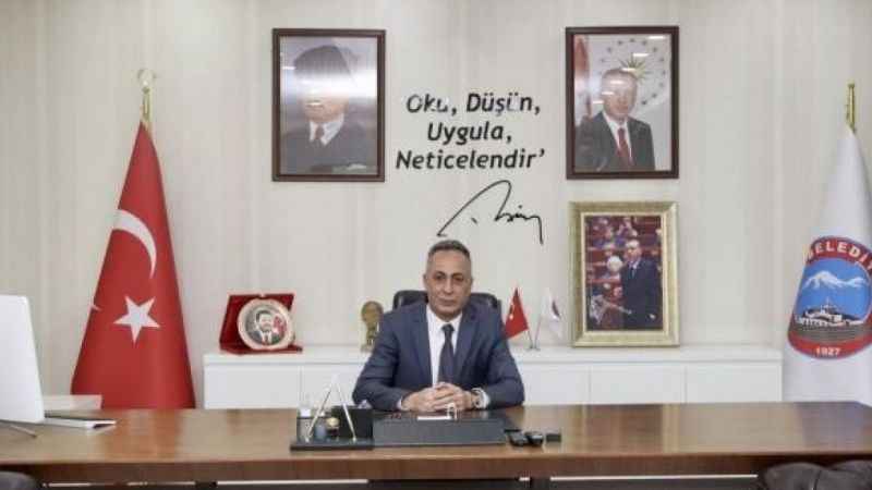 Ağrı Belediye Başkanı Karadoğan, kalp rahatsızlığıyla hastaneye kaldırıldı