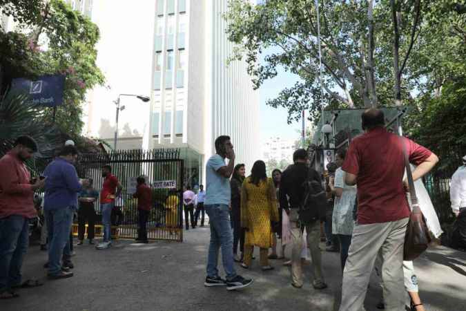 Nepal’de 5.3 ve 6.3 büyüklüğünde deprem: 11 yaralı