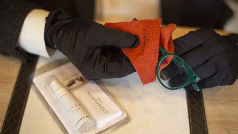 Gözlüklerinizin bakteri üretebileceğini biliyor muydunuz?