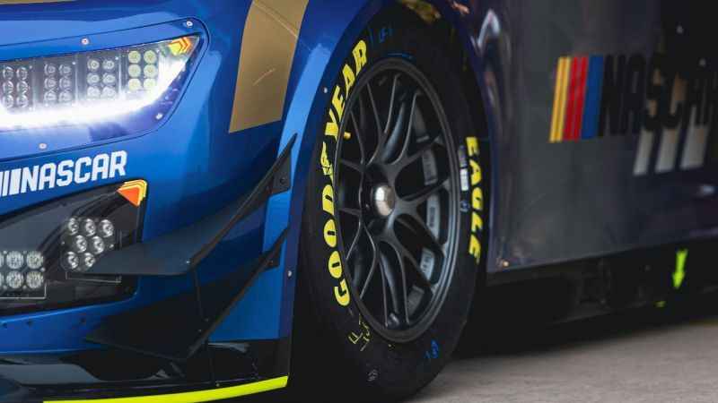 Goodyear ilk gerçek zamanlı veri toplayan lastiklerini tanıttı