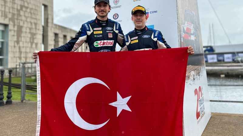 Red Bull sporcusu Ali Türkkan'dan tarihi başarı