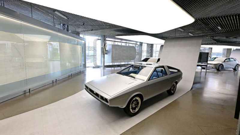 Hyundai 'Zamansız Miras' sergisini açtı