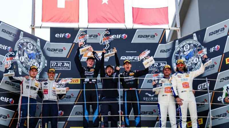 Borusan Otomotiv Motorsport İtalya’dan birincilikle döndü