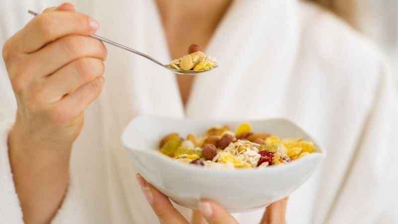 Yazın kavurucu sıcaklarında 8 beslenme önerisi