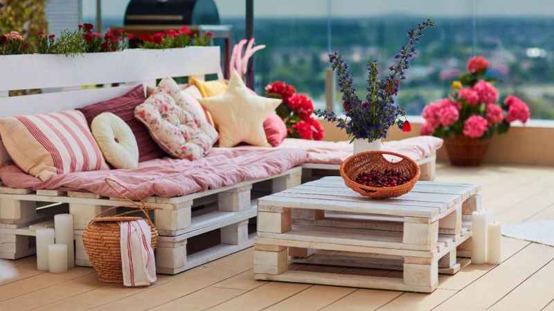 Balkonunuzu kolayca yenilemenizi sağlayacak 10 fikir 